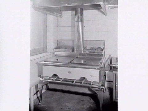 Gas appliances at the Windsor Hotel, 1936