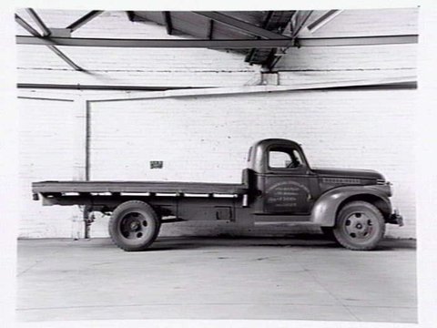 Service trucks belonging to Commercial Steels and Forge Co., North Melbourne, c. 1946