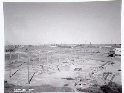 Construction photographs of a factory in Murrumbeena, 1954–55