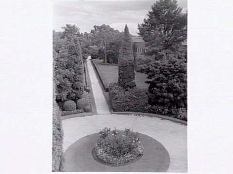 Gardens around Newman Chapel, Melbourne University, 1945?