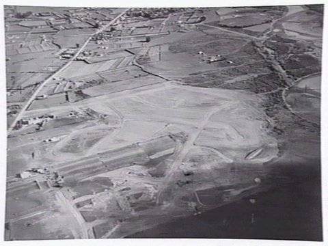 Housing Commission of Victoria aerial views of Burwood Estate, 1948