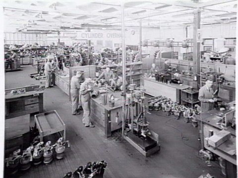 ANSETT ESSENDON involved in aircraft manufacture for war effort, c. 1943