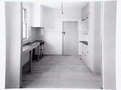 Castlefield Housing Estate in Hampton and East Brighton, designed by Housing Commission of Victoria, 1946