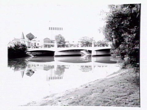 C.U.B. storage containers in Richmond, 1954