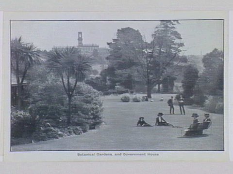 Melbourne Folding Souvenir Card, c. 1912