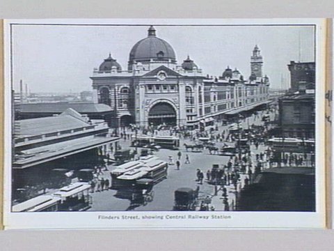 Melbourne Folding Souvenir Card, c. 1912