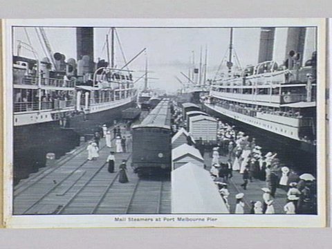 Melbourne Folding Souvenir Card, c. 1912