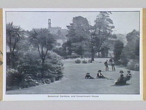 Melbourne Folding Souvenir Card, c. 1912