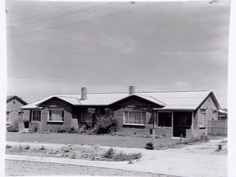 Housing Commission of Victoria homes on the Sandringham Estate, 1948