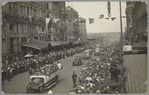'Win the War Day' procession, Melbourne, 1917
