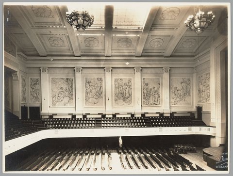 Melbourne Town Hall, Acousti-Celotex used in wall panels and bay in acoustical correction, 1927