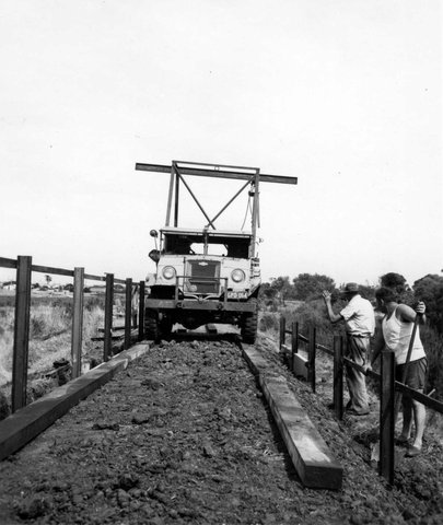 Raising the bank on the Patterson River at the Carrum outfall, 1960