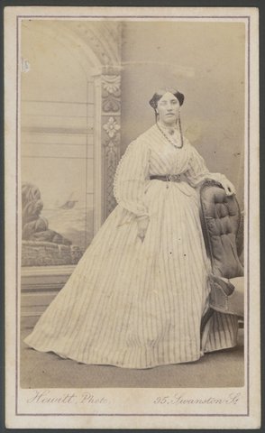 Studio portraits by Hewitt, Melbourne, Victoria, 1866–80
