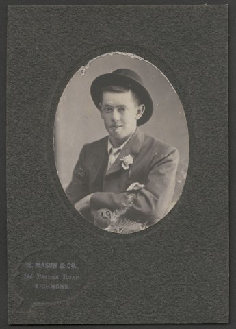 Portrait photographs of unidentified men by W. Mason & Co. of Richmond, Victoria, 1866