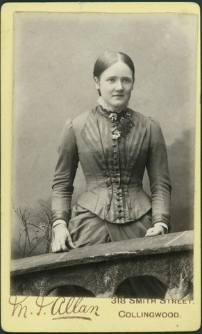 Portrait photographs of young women taken by Mark Joseph Allan, Collingwood, Vic, 1888–1900