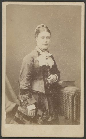 Studio portaits by Hibbling, Melbourne, Victoria, 1873–77