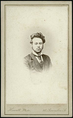 Studio portrait of man, Melbourne, Victoria, 1866–80