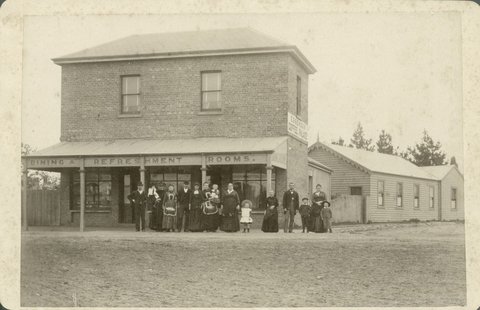 [Group of people standing outside the Essendon Coffee Palace], 1890–1900