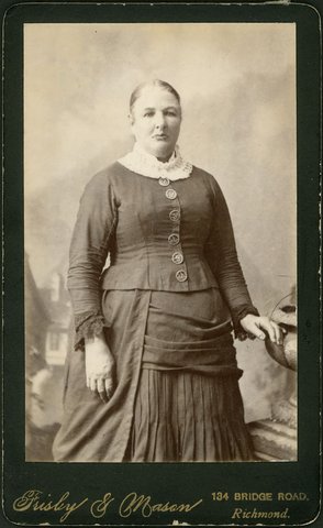 Portrait photographs by Frisby & Mason, Bridge Road, Richmond, Vic, 1886–91
