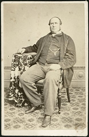Portrait photographs from the studios of William Davies & Co., Melbourne and St. Kilda, Vic, 1859–82