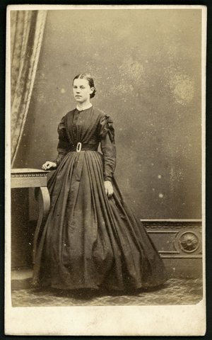 Portrait photographs from the studios of William Davies & Co., Melbourne and St. Kilda, Vic, 1859–82