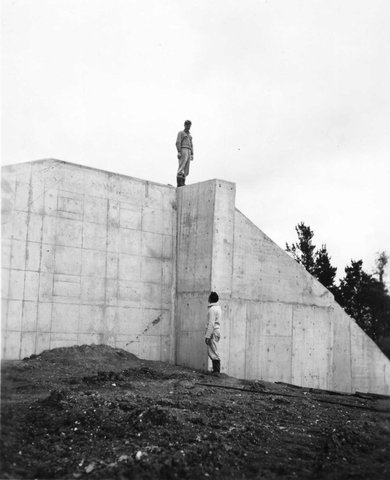"Construction work at Newlyn Dam, 1960