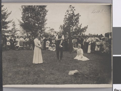 Socialists' picnic at Heidelberg on I y's birthday, 1906