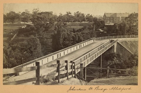 Johnstone St. Bridge Abbotsford, 1873–82