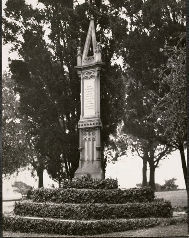 Pioneers Memorial, Flagstaff Gardens, Melbourne, 1900–20