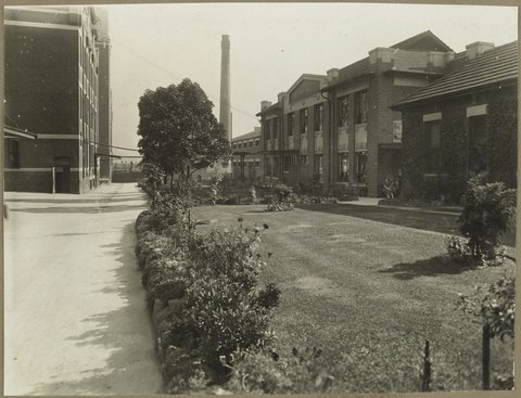 Garden and lawns at Bryant & May, Richmond, 1924–33