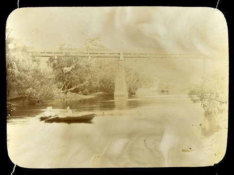 Aqueduct, Yarra Bend, Fairfield Park, on the Yarra River, 1909