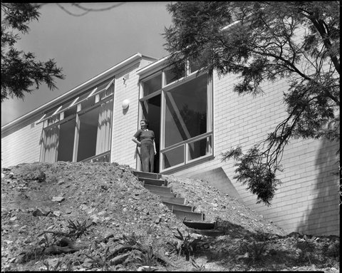 Belvedere home at Kew designed by John and Phyllis Murphy, 1951