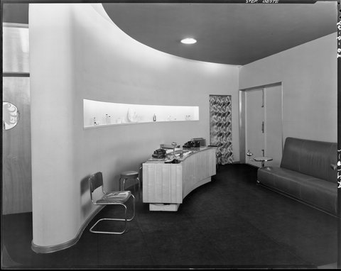 Entrance and reception area, Stephanie Deste Beauty Lodge, 1st floor, Brooks Building, 59-65 Elizabeth St. Melbourne, 1948