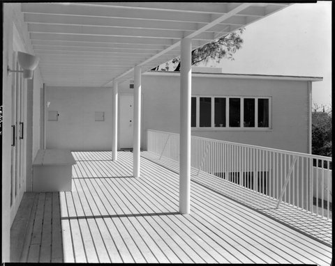 "Clendon flats, corner Clendon and Malvern Road, Armadale designed by Roy Grounds", c. 1940