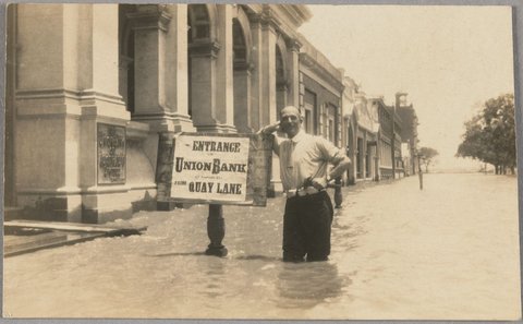 Union Bank Rockhampton Record flood, 1910s