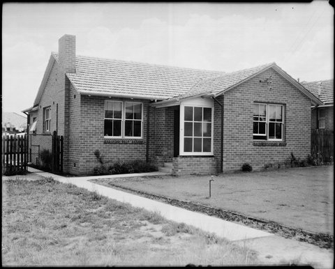 Housing Commission home with an entrance portico of timber and frosted glass, Coburg, Preston and Heidelberg area, c. 1947