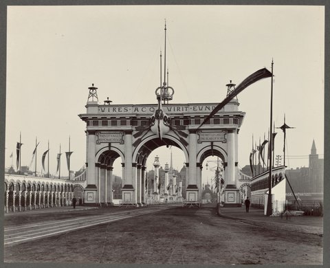 THE APPROACH TO PRINCE'S-BRIDGE. From the South or St. Kilda side of the Yarra Yarra River, 1901