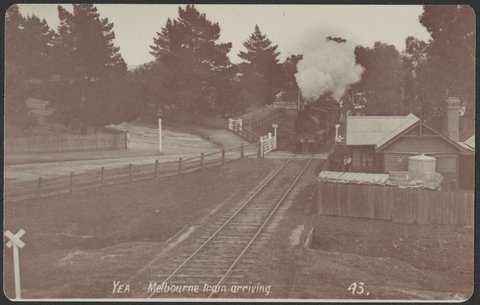 Yea. Melbourne train arriving, c. 1909