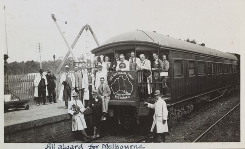 All aboard for Melbourne, 1923