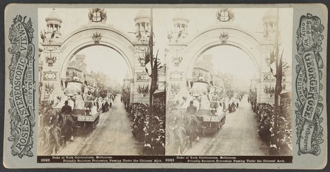 Duke of York Celebrations, Melbourne. Friendly Societies Procession Passing Under the Citizens' Arch, 1901