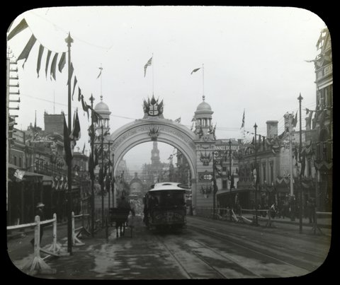 The Citizens' Arch [looking down Bourke St., Melbourne, Vic.], 1901
