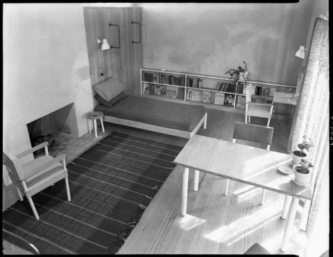 "Clendon flats, corner Clendon and Malvern Road, Armadale designed by Roy Grounds", c. 1940