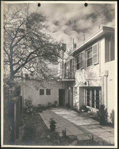 Residence of Mrs Reginald Flack Domain Road South Yarra Vic, 1938