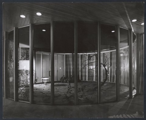 24 Hill Street, Toorak, 1952–53