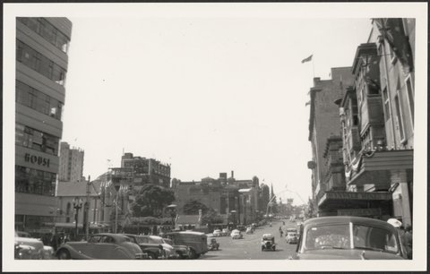 Melbourne at the time of Queen Elizabeth's visit 1954