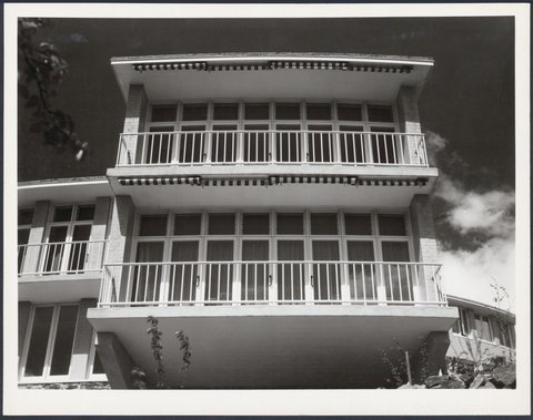 Quamby Flats, Glover Court, Toorak for Mr and Mrs W.E. Champion, 1939