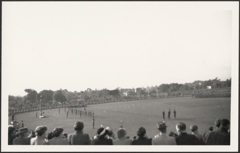 Melbourne at the time of Queen Elizabeth's visit 1954