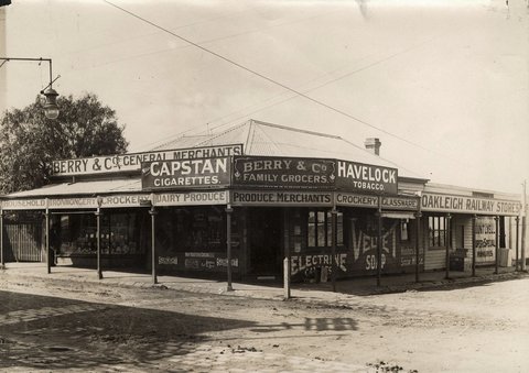 Interior and exterior, Berry & Co., Oakleigh Railway Stores, Oakleigh, 1912
