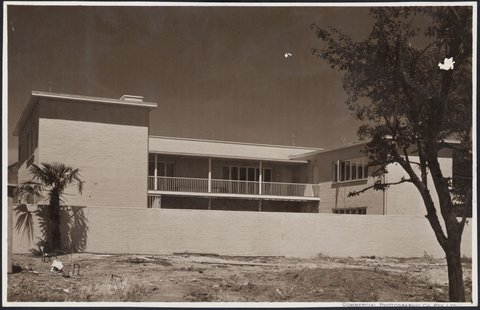 Clendon, batchelor flats, Armadale, Victoria, 1939