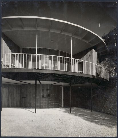 Henty house, Nepean Highway, Frankston, Victoria, 1953